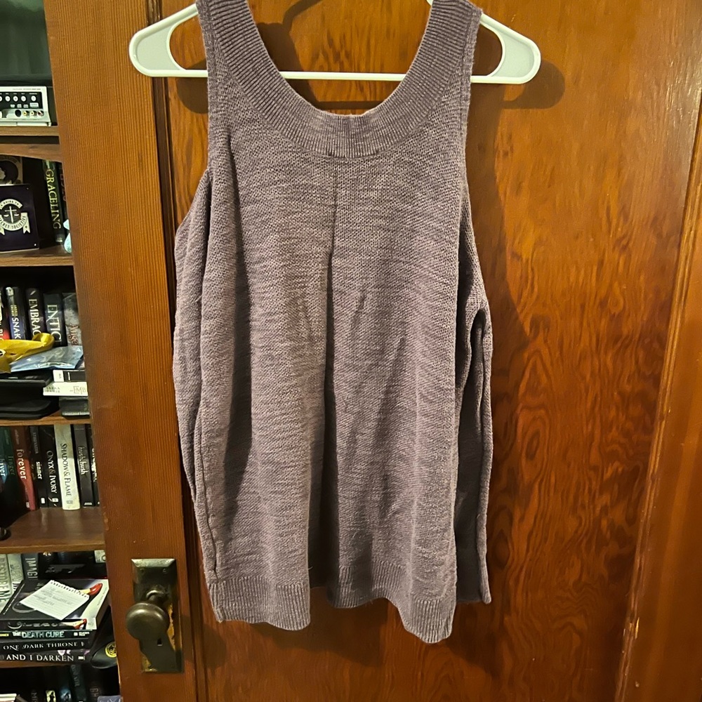 Express Sweater - Picture 2 of 2